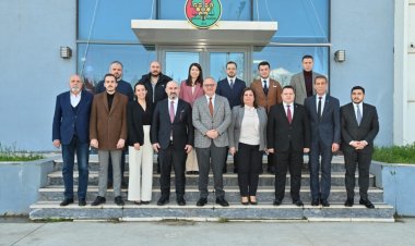 Başkan Cengiz  Ergün, Manisa Barosunu Ziyaret Etti