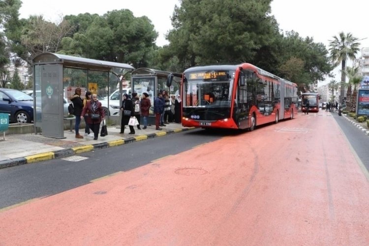 Toplu Ulaşımda Yüzleri Güldürecek Destekleme