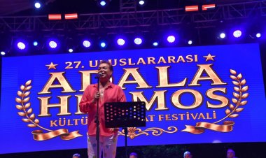 27. Adala Hermos Festivali’nde İkinci Gün Cenk Ürek ve Kosova Halk Danslarıyla Renklendi