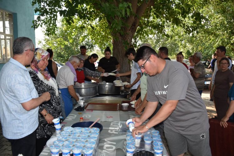 Çukuroba Mahallesi’nde Muharrem Ayı Aşure Hayrı Düzenlendi