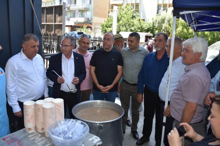 Salihli Manavlar ve Pazarcılar Esnaf Odası'ndan Muharrem Ayı Aşure Hayrı