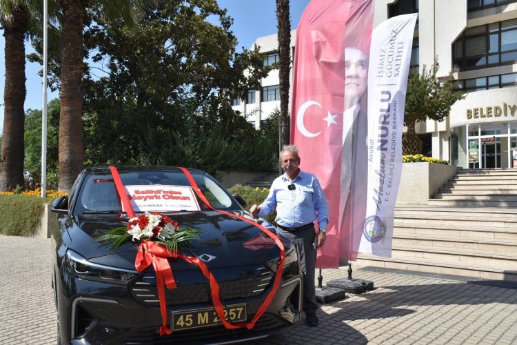 Manisa Büyükşehir Belediyesi’nden Salihli Belediyesi’ne Hizmet Aracı Desteği