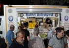 Salihli Belediyesi’nden Mevlid Kandili’nde Vatandaşlara Kandil Simidi İkramı