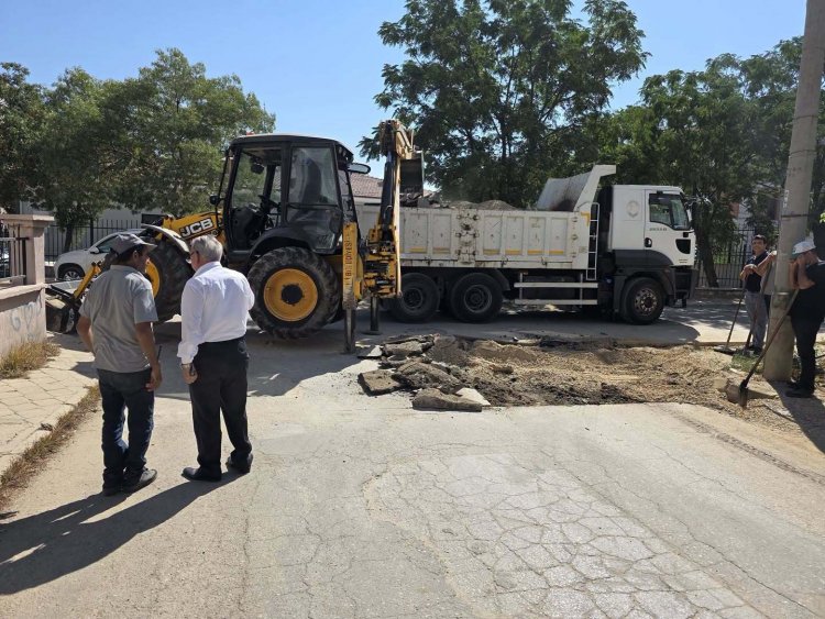 Başkan Mazlum Nurlu Cumhuriyet Mahallesi’ndeki Yol Çalışmalarını İnceledi