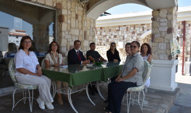 Kaymakam Ali Güldoğan’dan Salihli Kadın Kooperatifi’ne Ziyaret